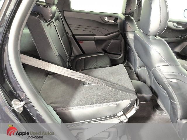 Used 2024 Ford Escape Platinum image 38