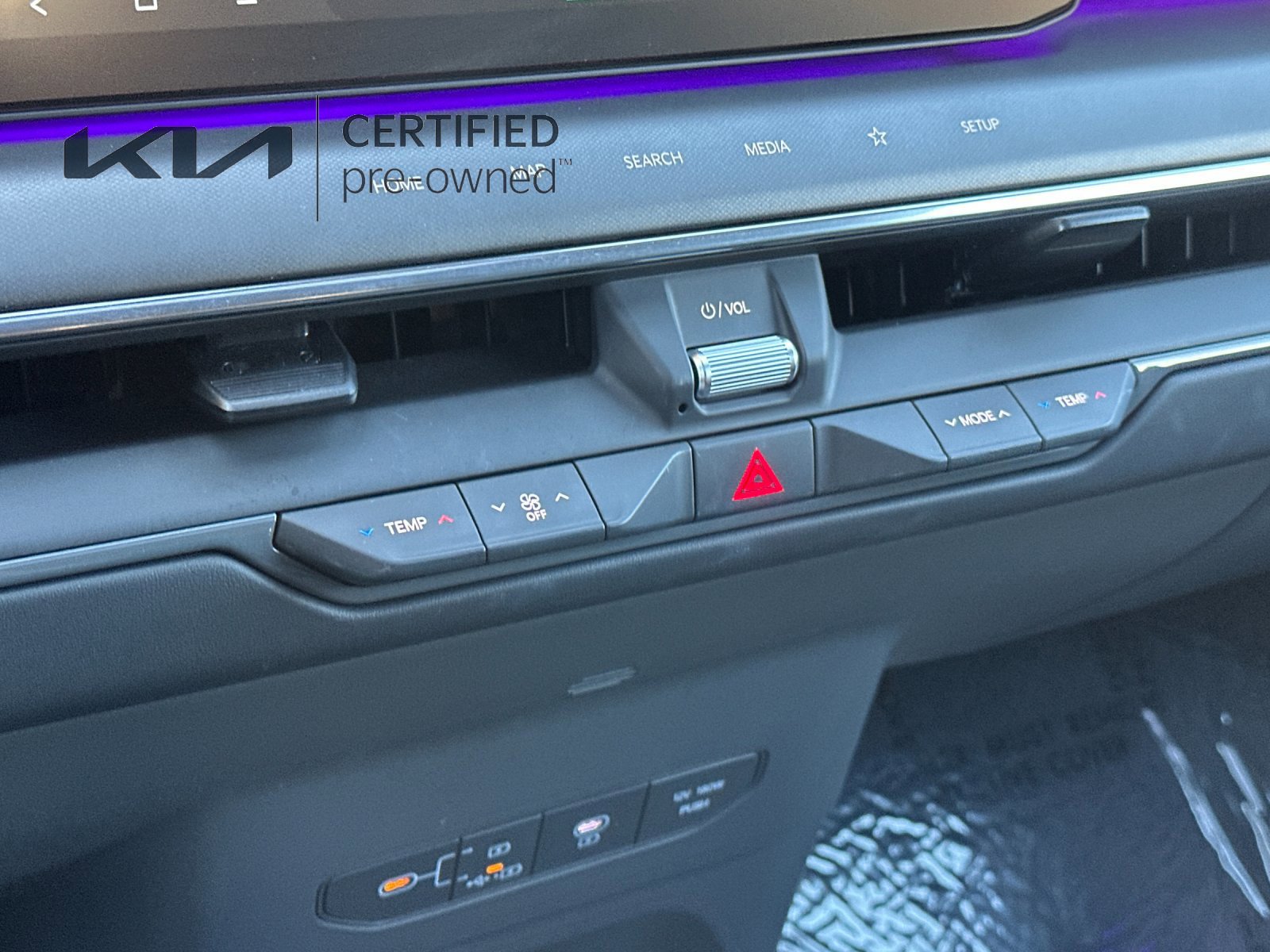 Certified 2024 Kia EV9 Land AWD/4WD image 23
