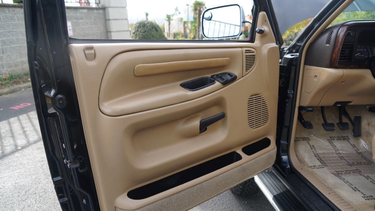 Used 1997 Dodge Ram 3500 Truck 4x4 Club Cab image 63