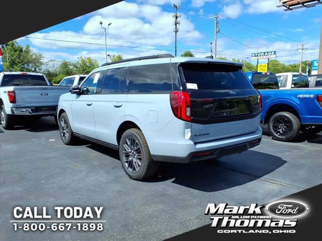 New 2025 Ford Expedition Platinum image 3