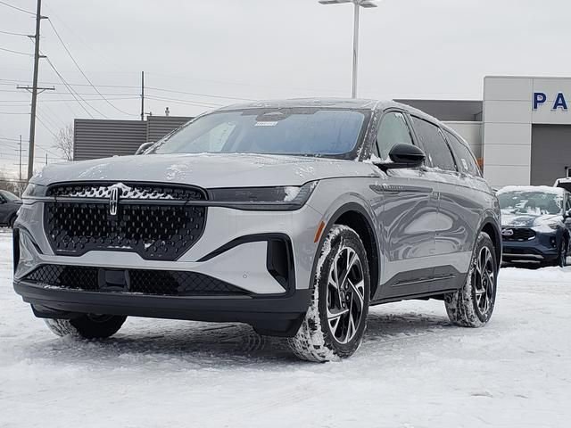 New 2026 Lincoln Nautilus Premier w/ Jet Appearance Package image 4