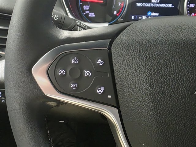 Used 2023 Chevrolet Traverse LT w/ LPO, Floor Liner Package image 33