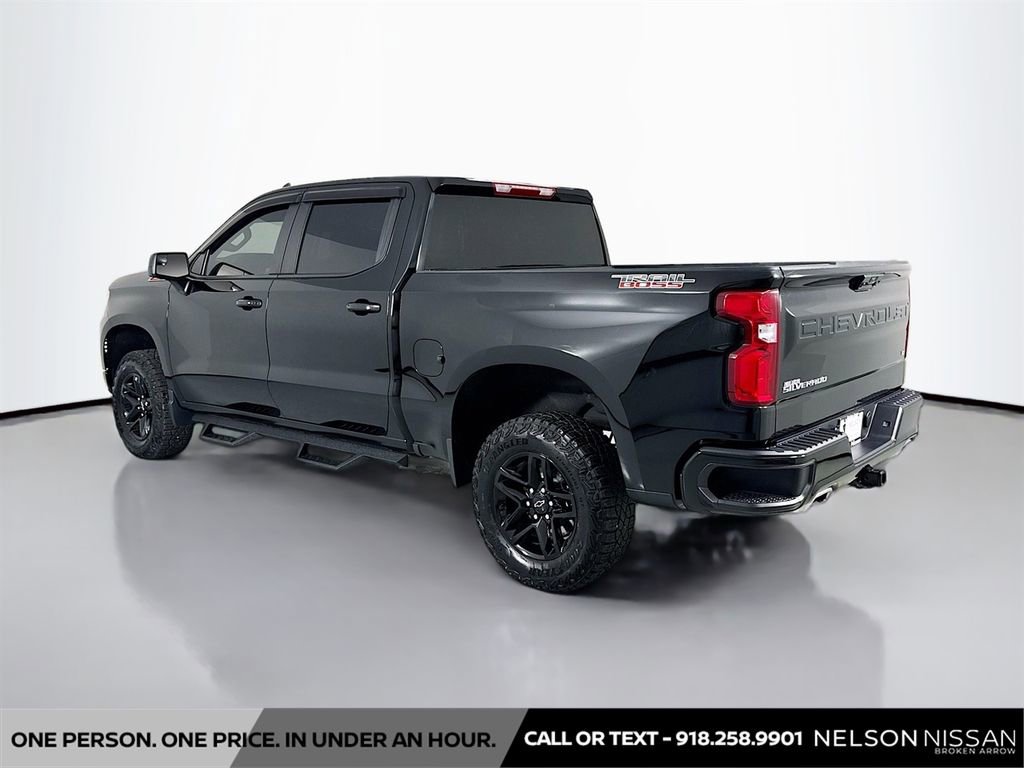 Used 2024 Chevrolet Silverado 1500 LT Trail Boss w/ Protection Package AWD/4WD image 7