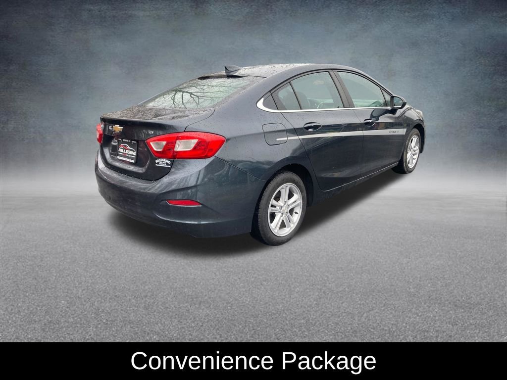 Used 2017 Chevrolet Cruze LT w/ Convenience Package FWD image 6