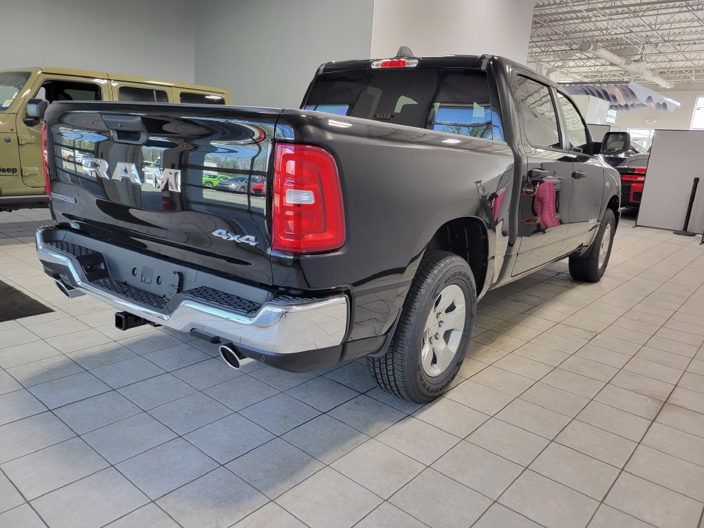 New 2026 RAM 1500 Big Horn AWD/4WD image 7