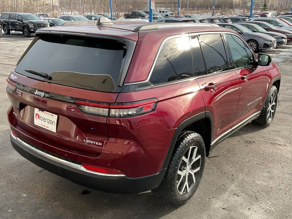 Used 2024 Jeep Grand Cherokee Limited image 5
