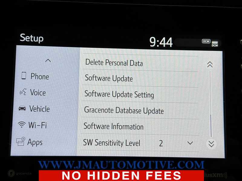 Used 2023 Toyota Camry SE w/ Blackout Package (TMS) image 29