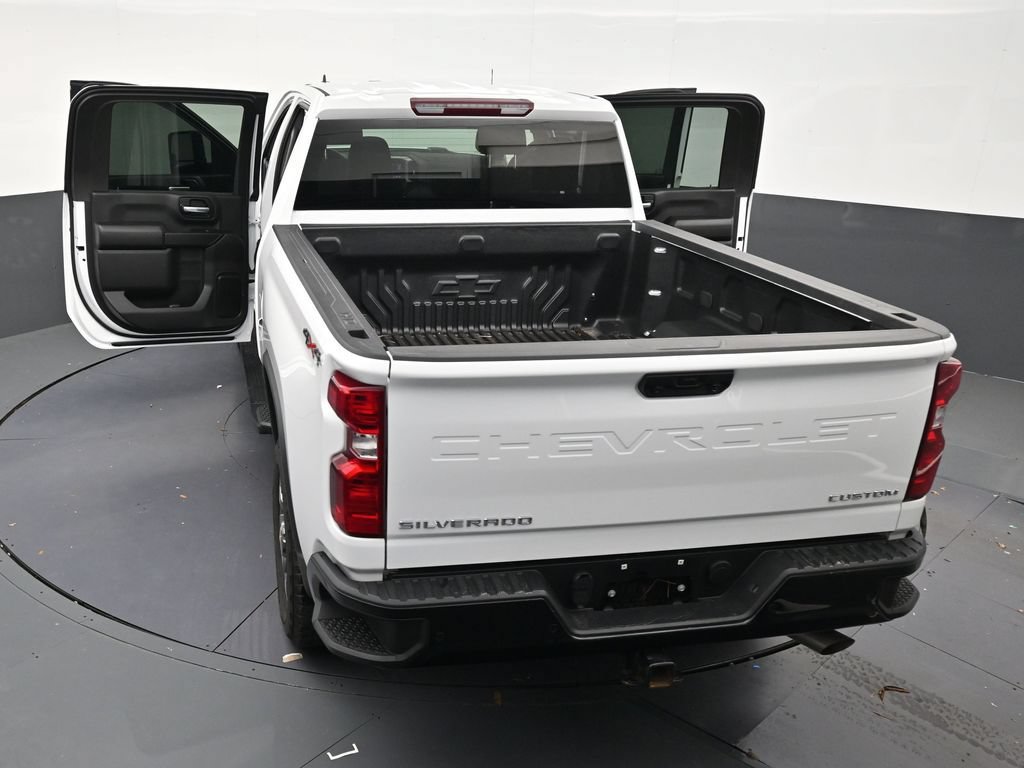 Used 2025 Chevrolet Silverado 2500 Custom w/ Custom Value Package AWD/4WD image 31
