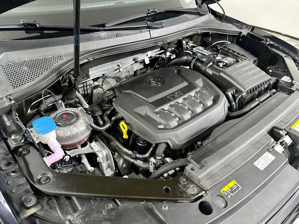 Used 2022 Volkswagen Tiguan SE R-Line FWD image 26