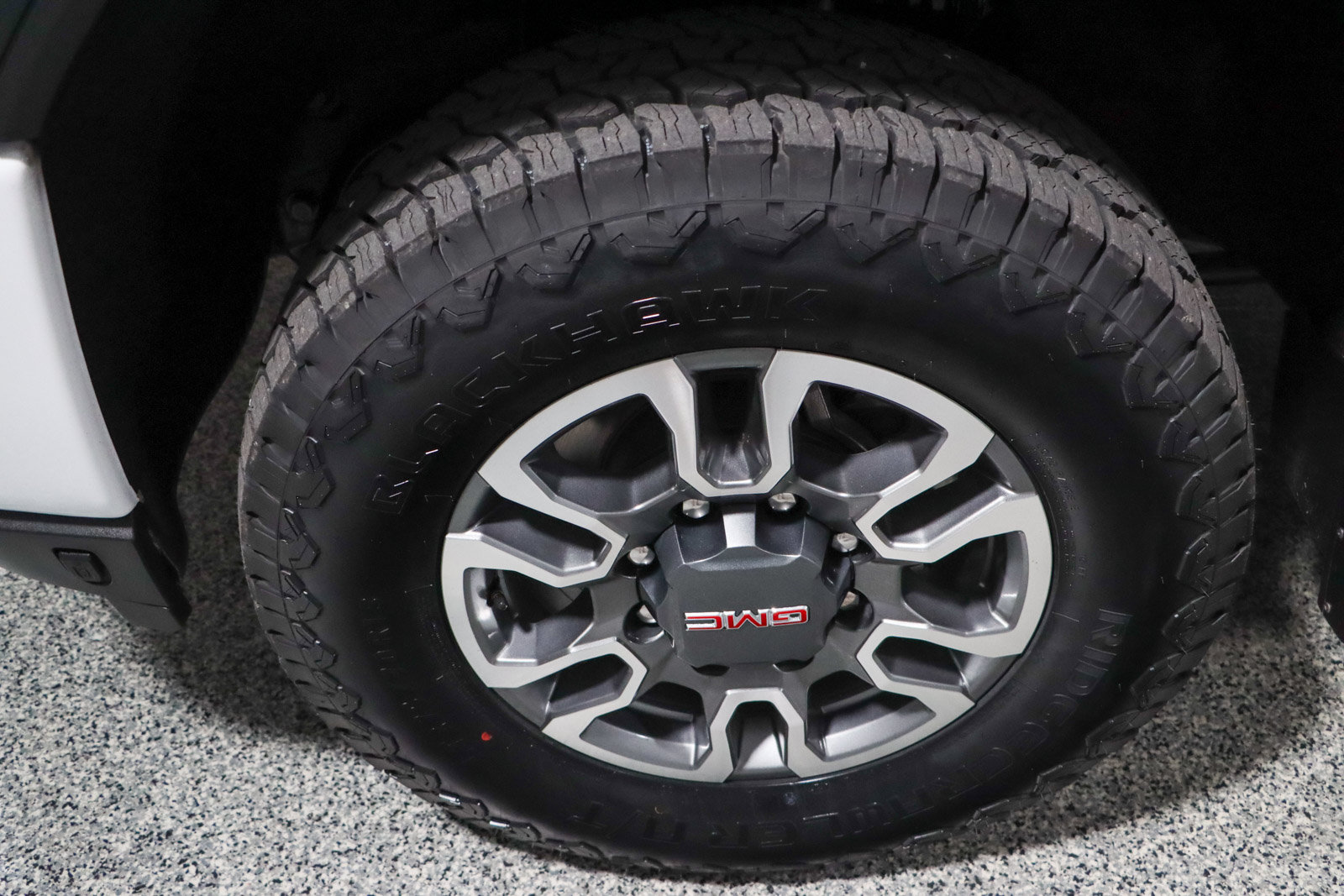 Used 2023 GMC Sierra 2500 AT4 w/ Gooseneck/5TH Wheel Package AWD/4WD image 11