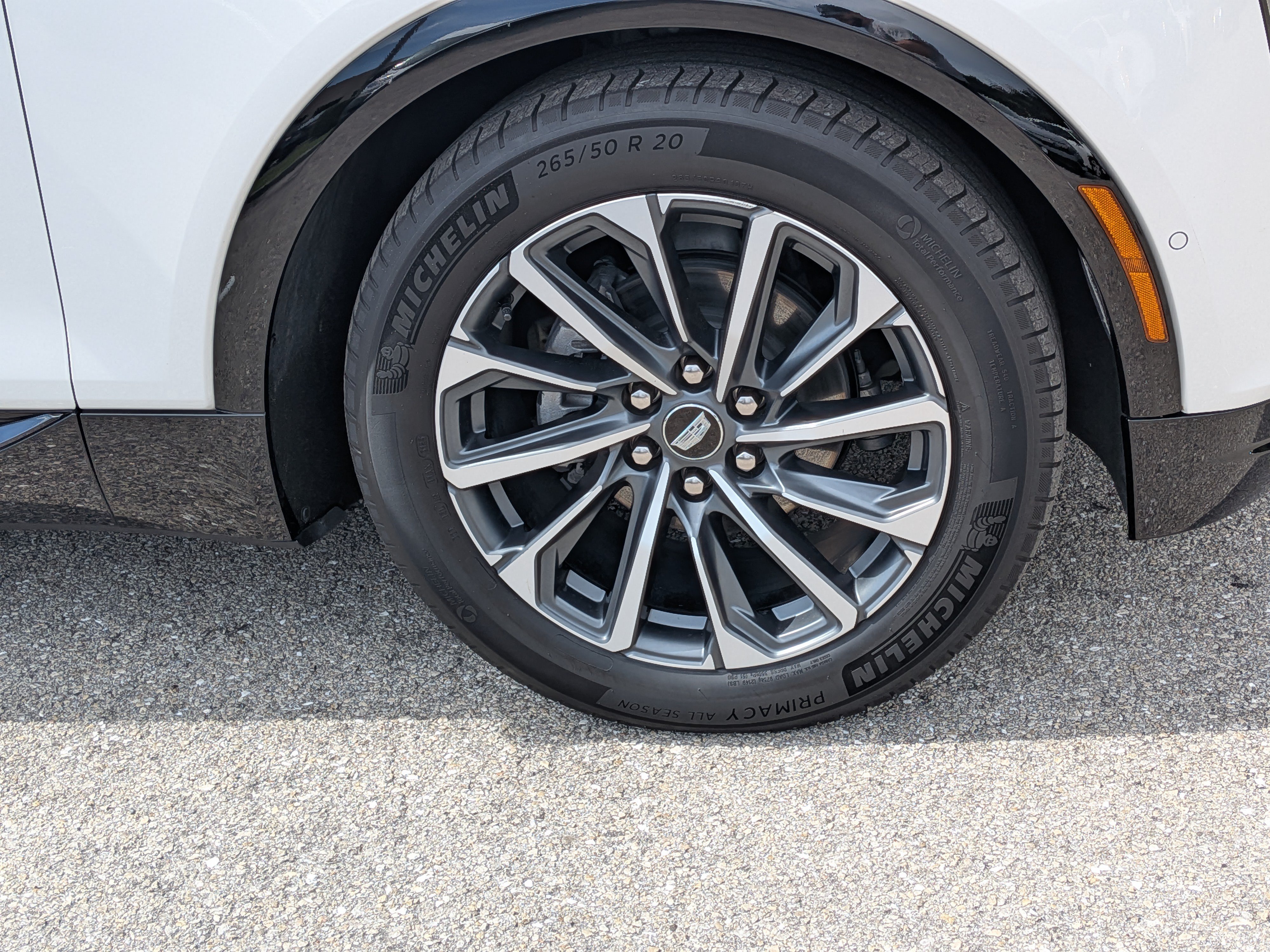 Used 2024 Cadillac Lyriq Sport w/ LPO, Floor Liner Package AWD/4WD image 11