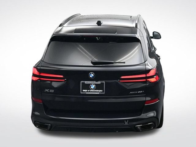 New 2026 BMW X5 xDrive40i w/ M Sport Package AWD/4WD image 18