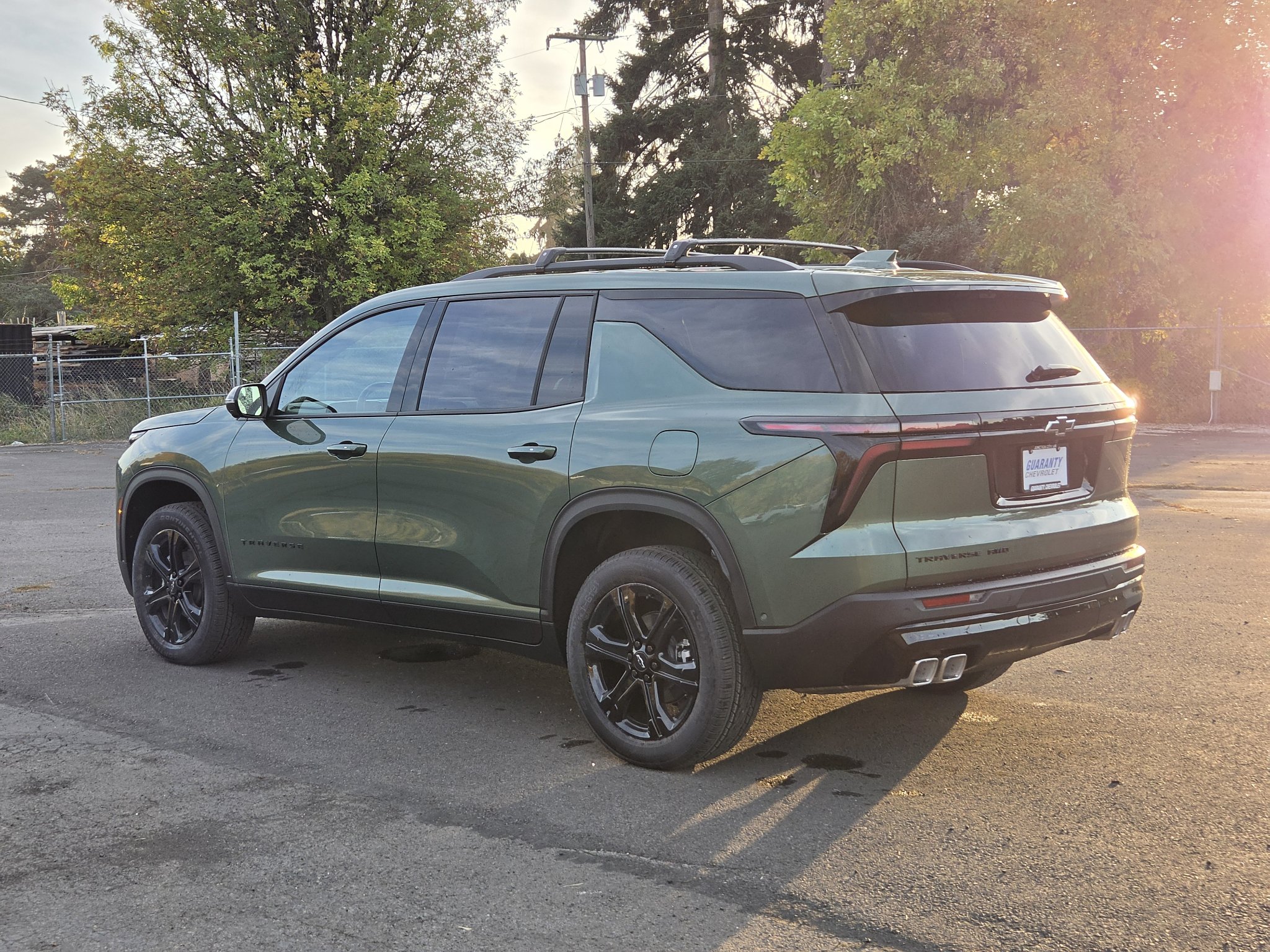 New 2027 Chevrolet Traverse LT w/ Enhanced Driving Package AWD/4WD image 7