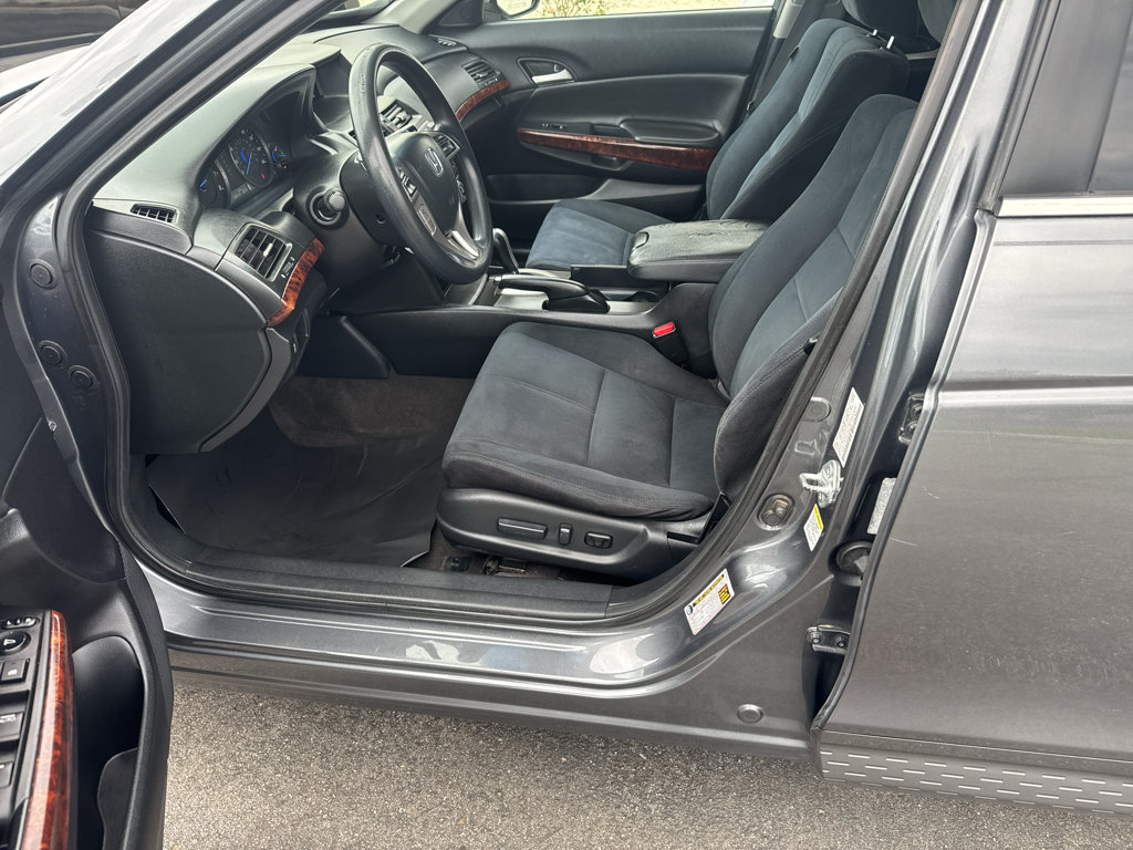 Used 2012 Honda Crosstour EX image 8