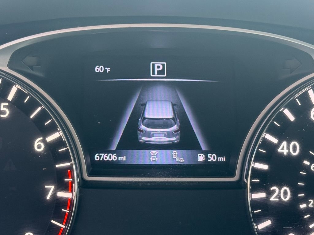 Used 2020 Nissan Pathfinder SL image 28