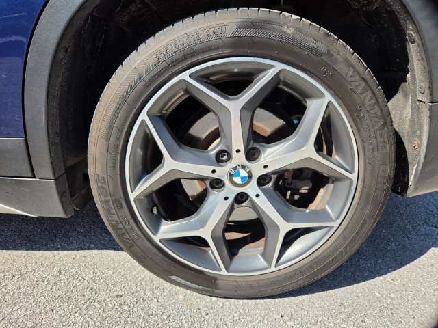 Used 2017 BMW X1 xDrive28i AWD/4WD image 9