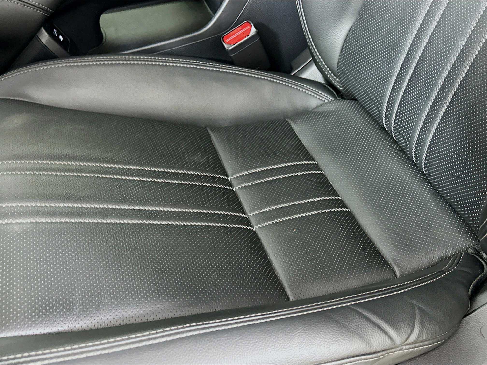 Used 2024 Honda HR-V EX-L image 25