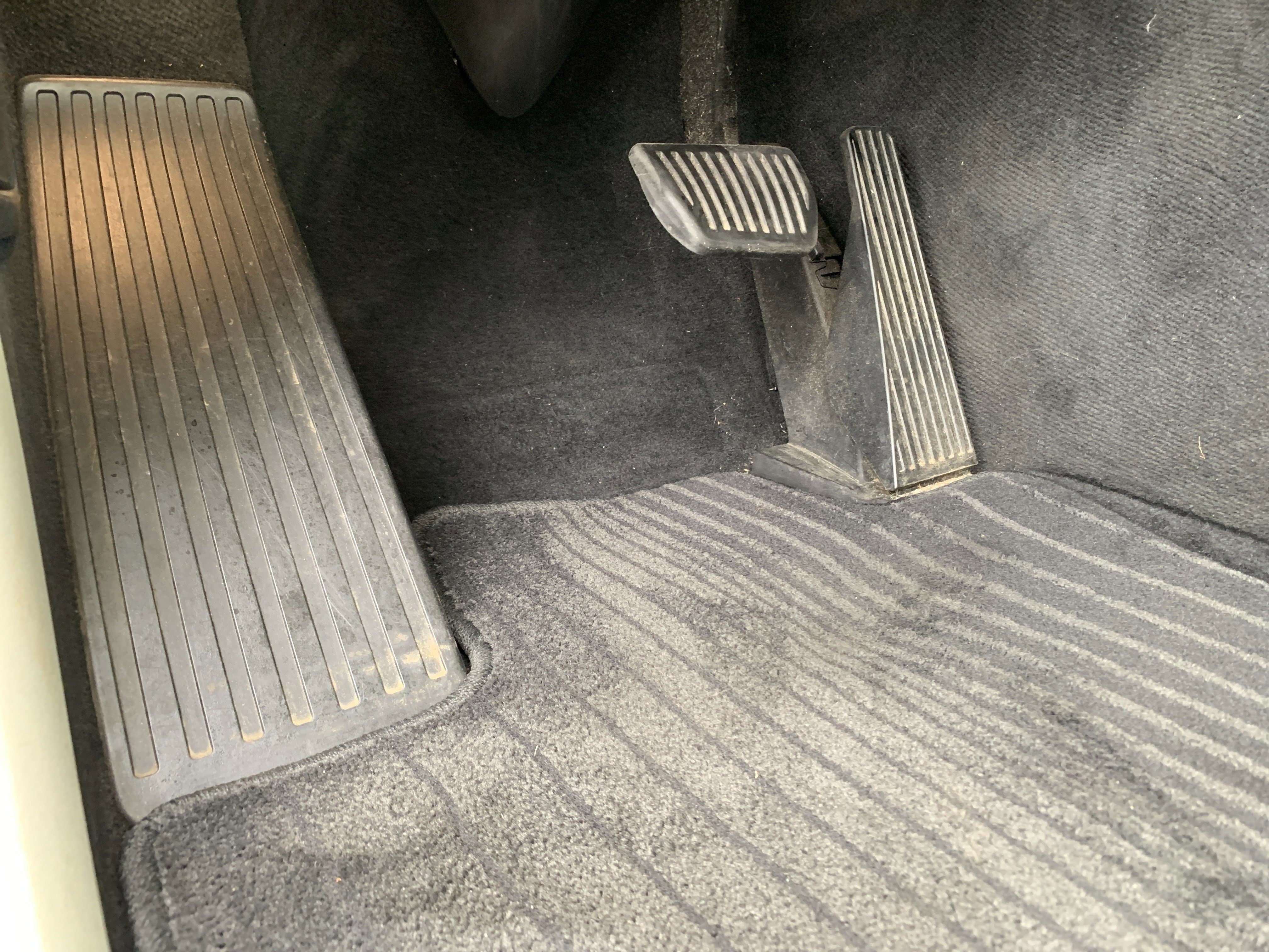 Used 2019 Volvo XC90 T6 Momentum w/ Advanced Package AWD/4WD image 17