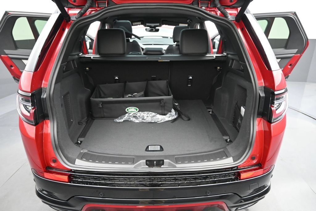 New 2026 Land Rover Discovery Sport Landmark AWD/4WD image 14