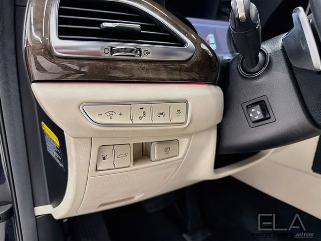Used 2019 Genesis G90 5.0 Ultimate RWD image 11