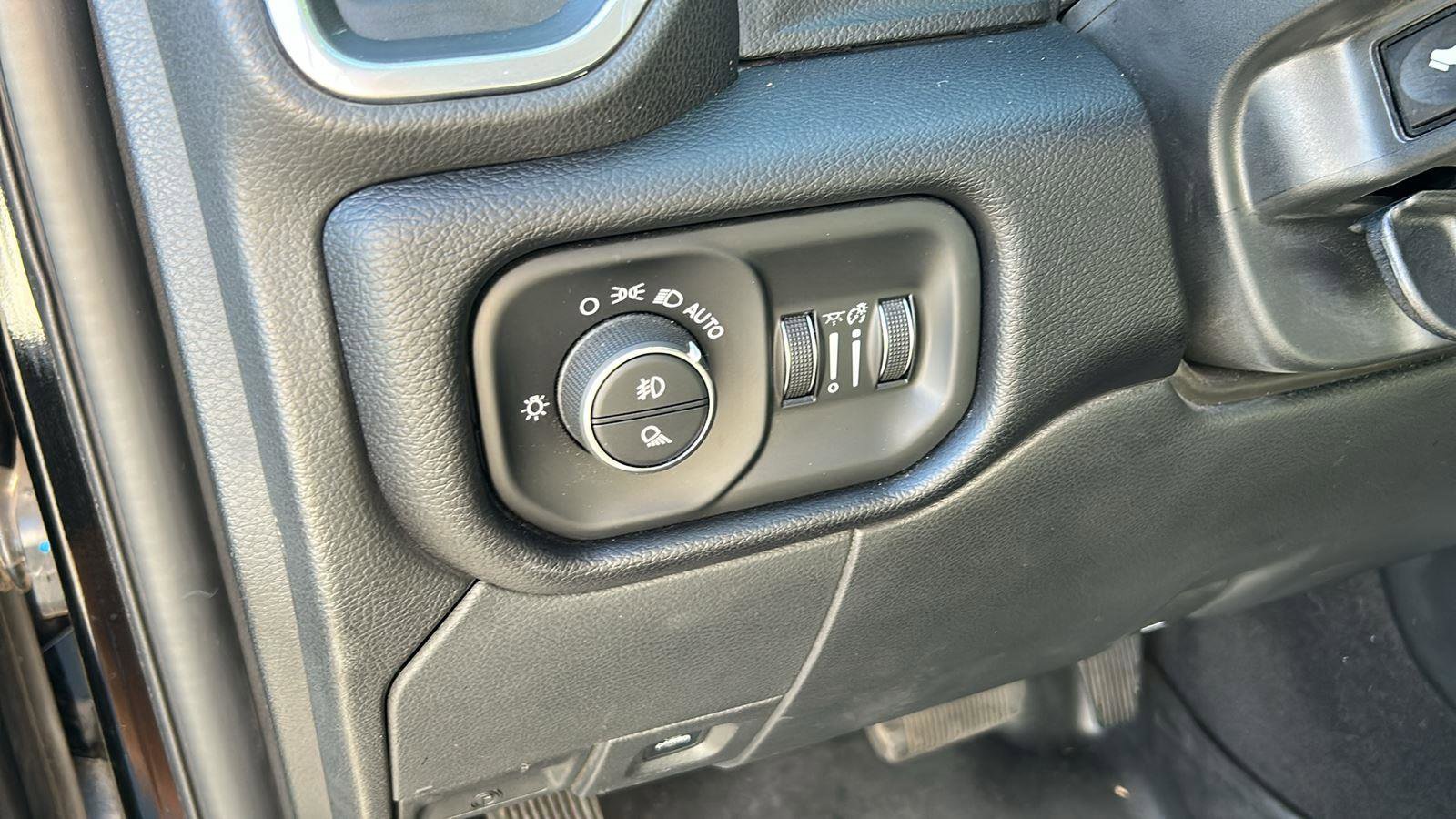 Used 2021 RAM 2500 Laramie image 8