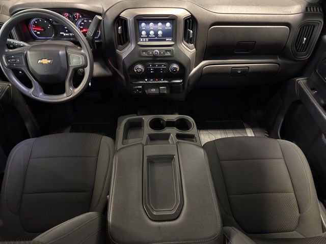 Used 2020 Chevrolet Silverado 3500 W/T w/ Gooseneck/5TH Wheel Package AWD/4WD image 3
