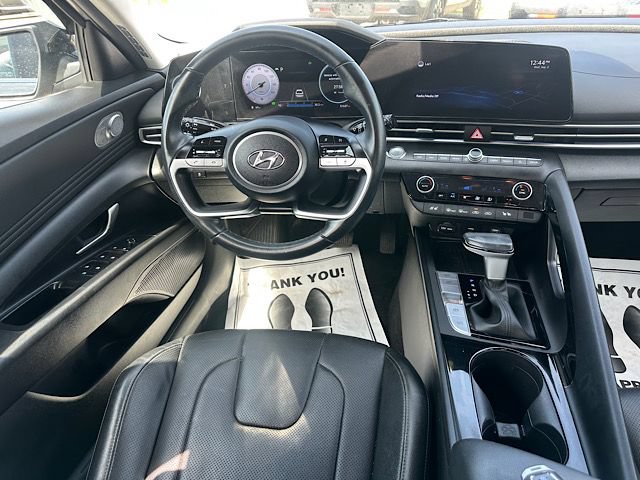 Used 2022 Hyundai Elantra Limited w/ Cargo Package FWD image 22