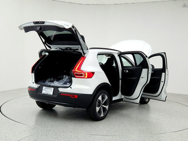 New 2026 Volvo XC40 B5 Plus w/ Protection Package Premier image 11