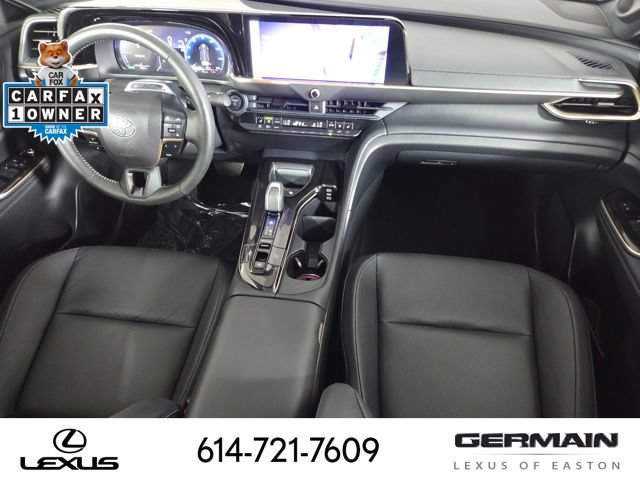 Used 2024 Toyota Crown Platinum AWD/4WD image 31