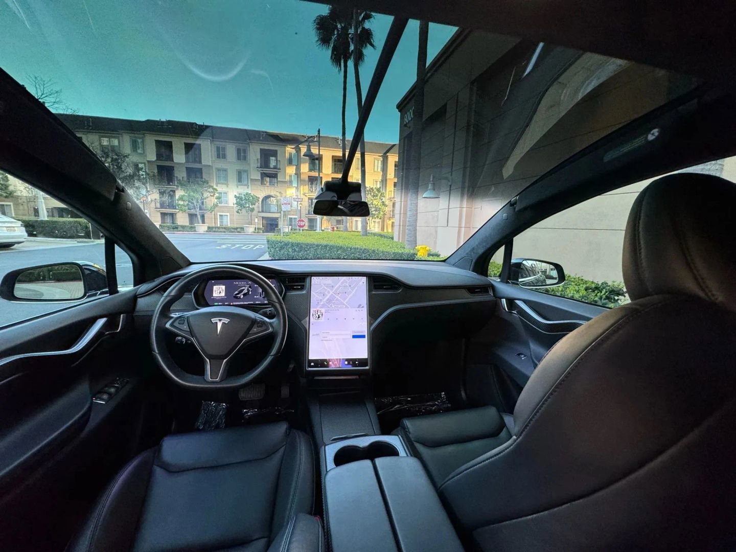 Used 2021 Tesla Model X Long Range image 10