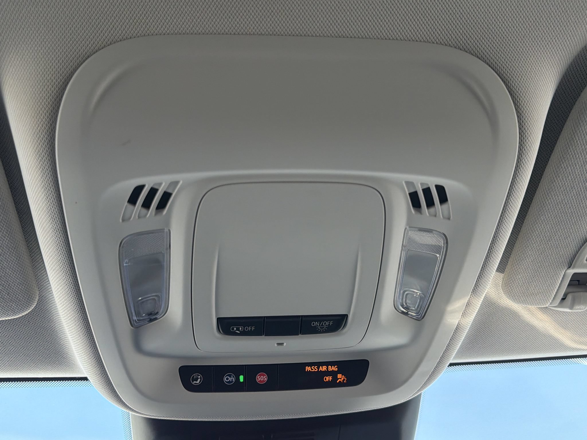Used 2024 Buick Envision Preferred AWD/4WD image 12