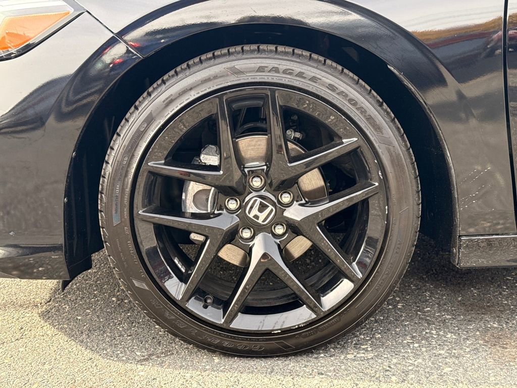 Used 2025 Honda Civic Sport image 10