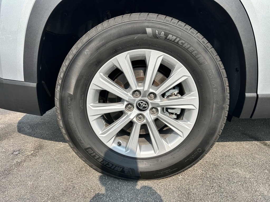 Used 2024 Toyota Grand Highlander XLE image 27