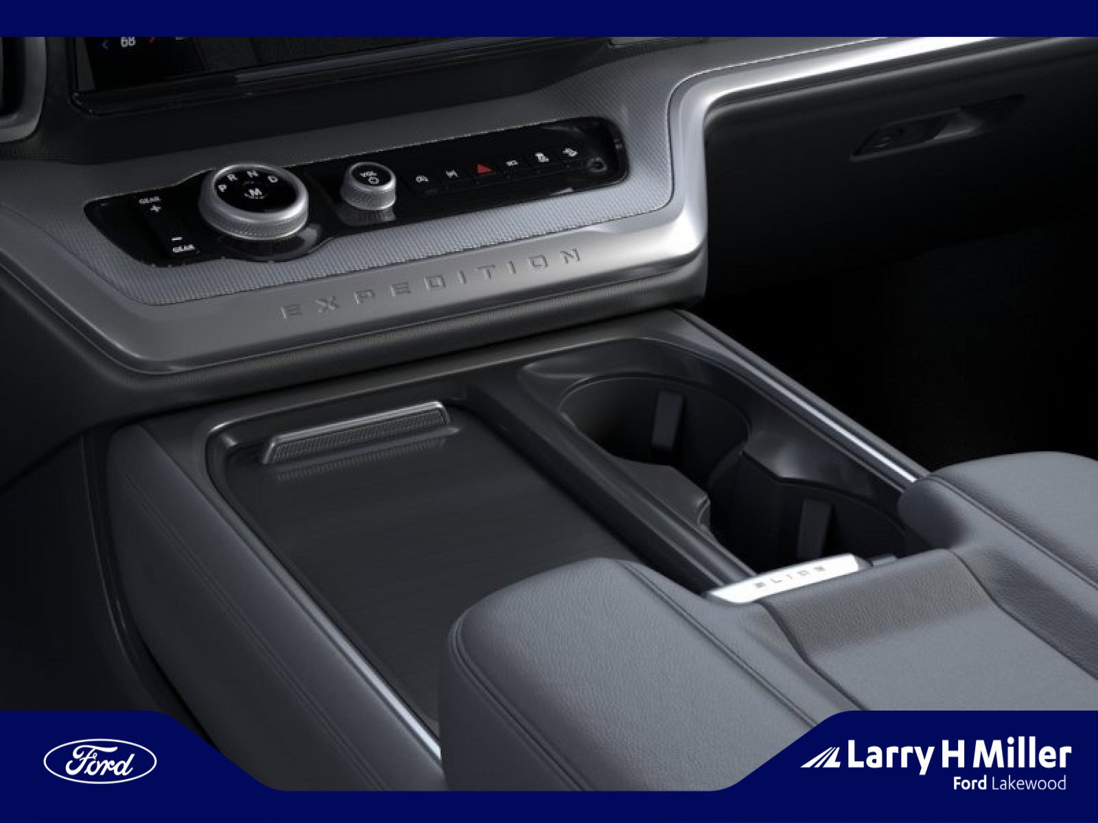 New 2026 Ford Expedition Active image 15