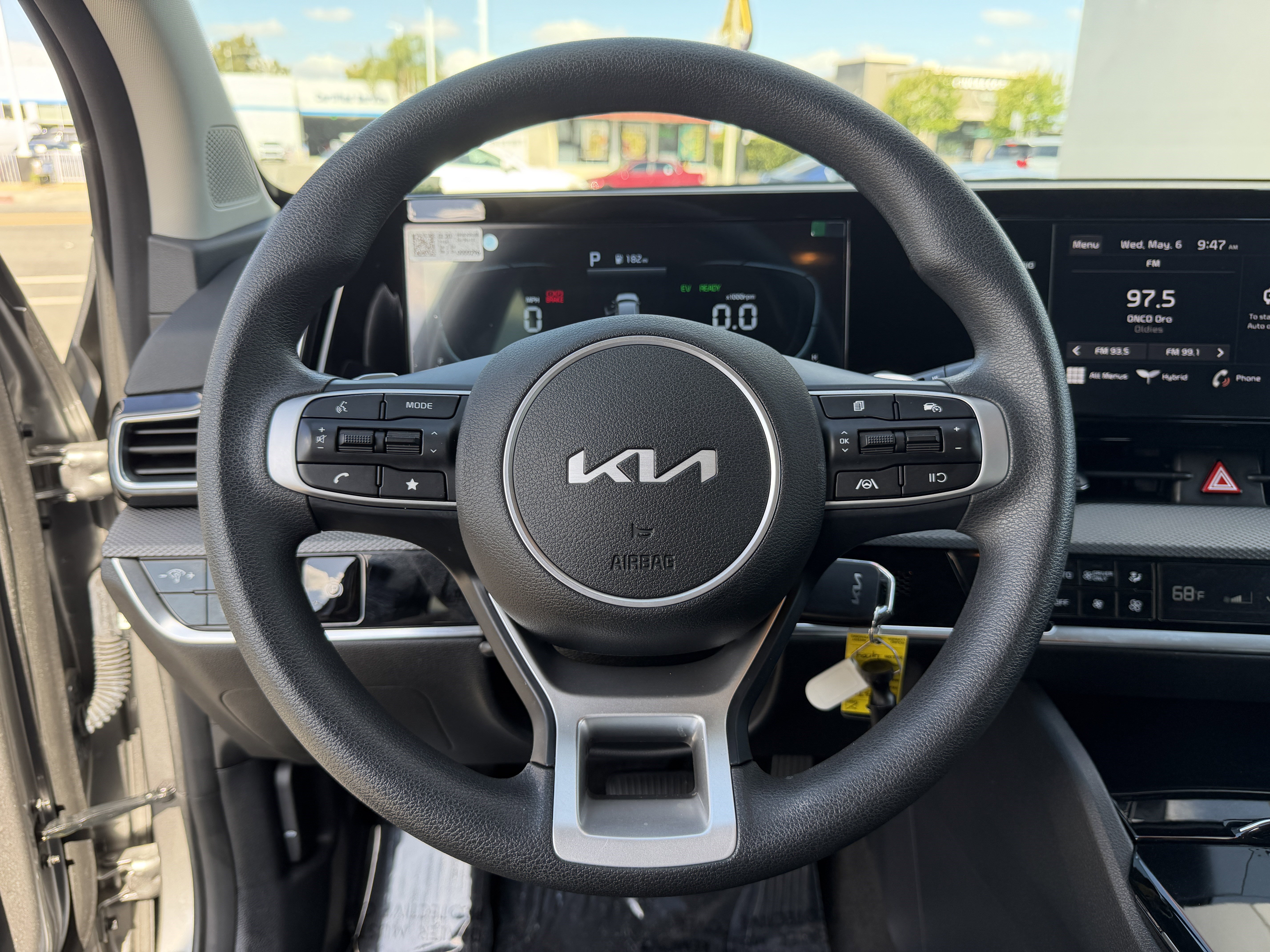 Certified 2025 Kia Sportage LX AWD/4WD image 17