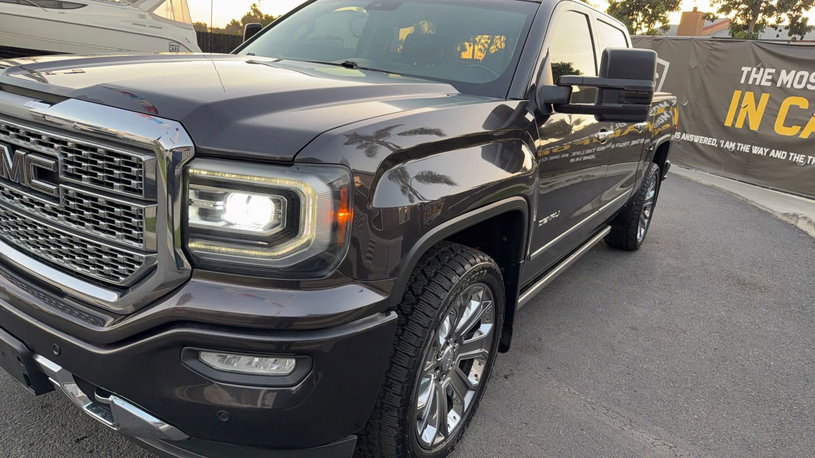 Used 2016 GMC Sierra 1500 Denali w/ Denali Ultimate Package image 16