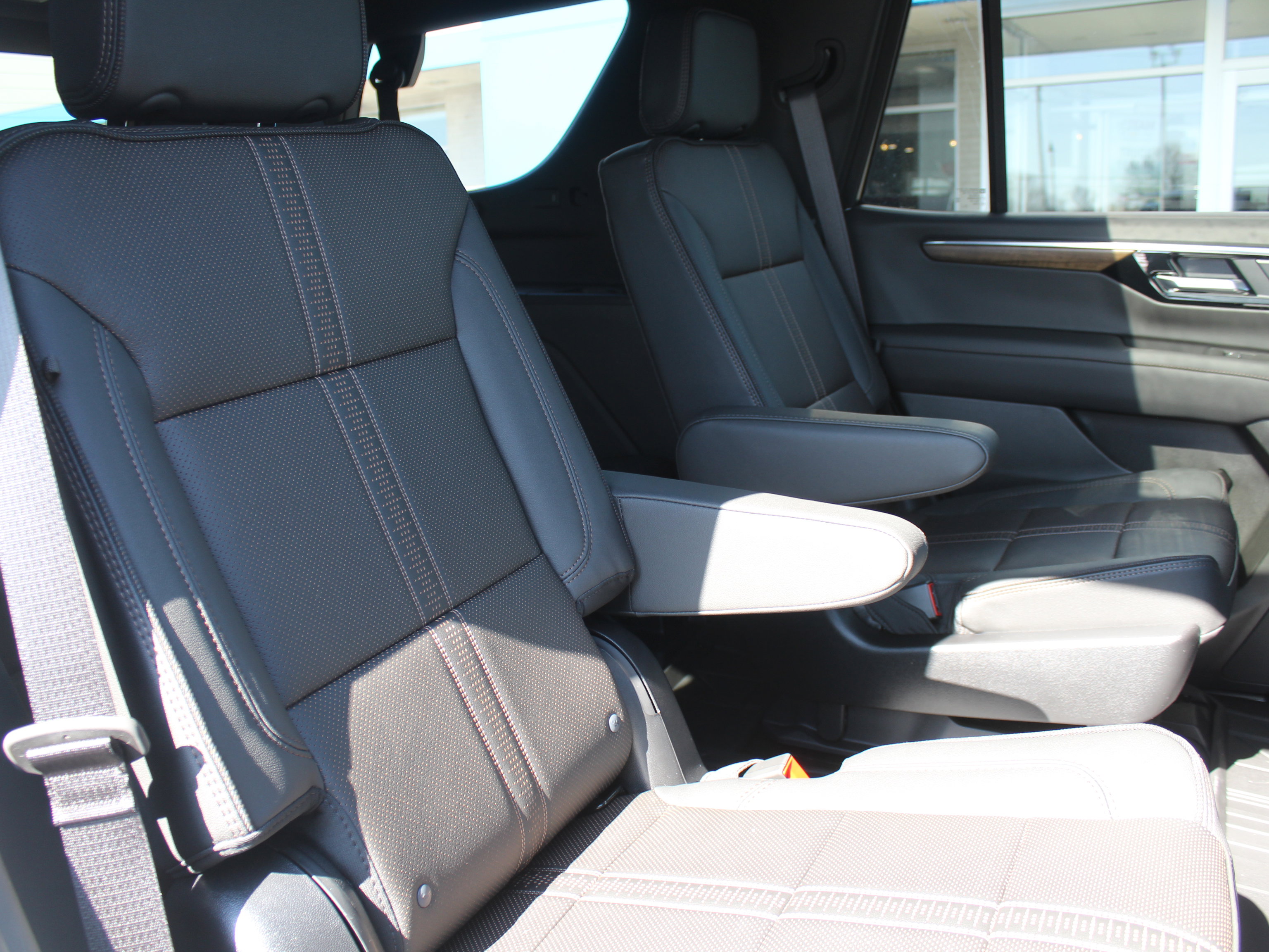 New 2026 Chevrolet Tahoe High Country image 17