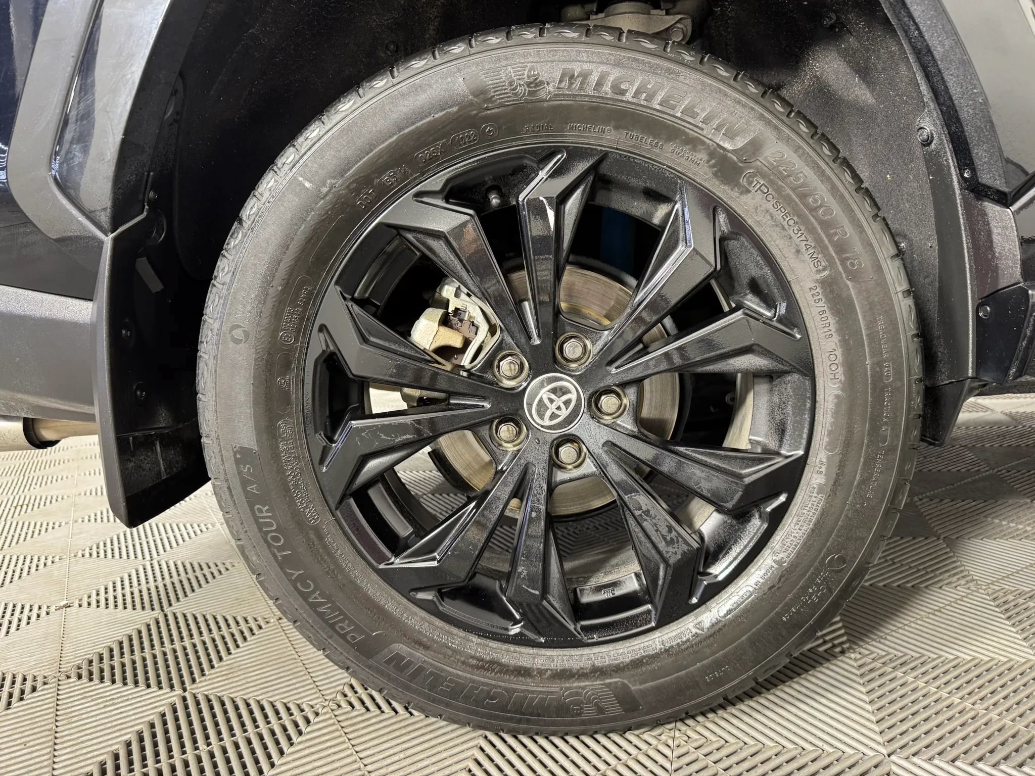 Used 2022 Toyota RAV4 SE AWD/4WD image 43