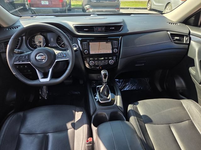 Used 2020 Nissan Rogue SL FWD image 12