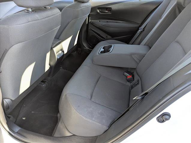 Used 2025 Toyota Corolla LE image 18
