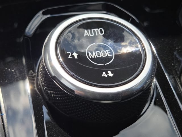 New 2026 Chevrolet Colorado Z71 w/ Technology Package AWD/4WD image 35