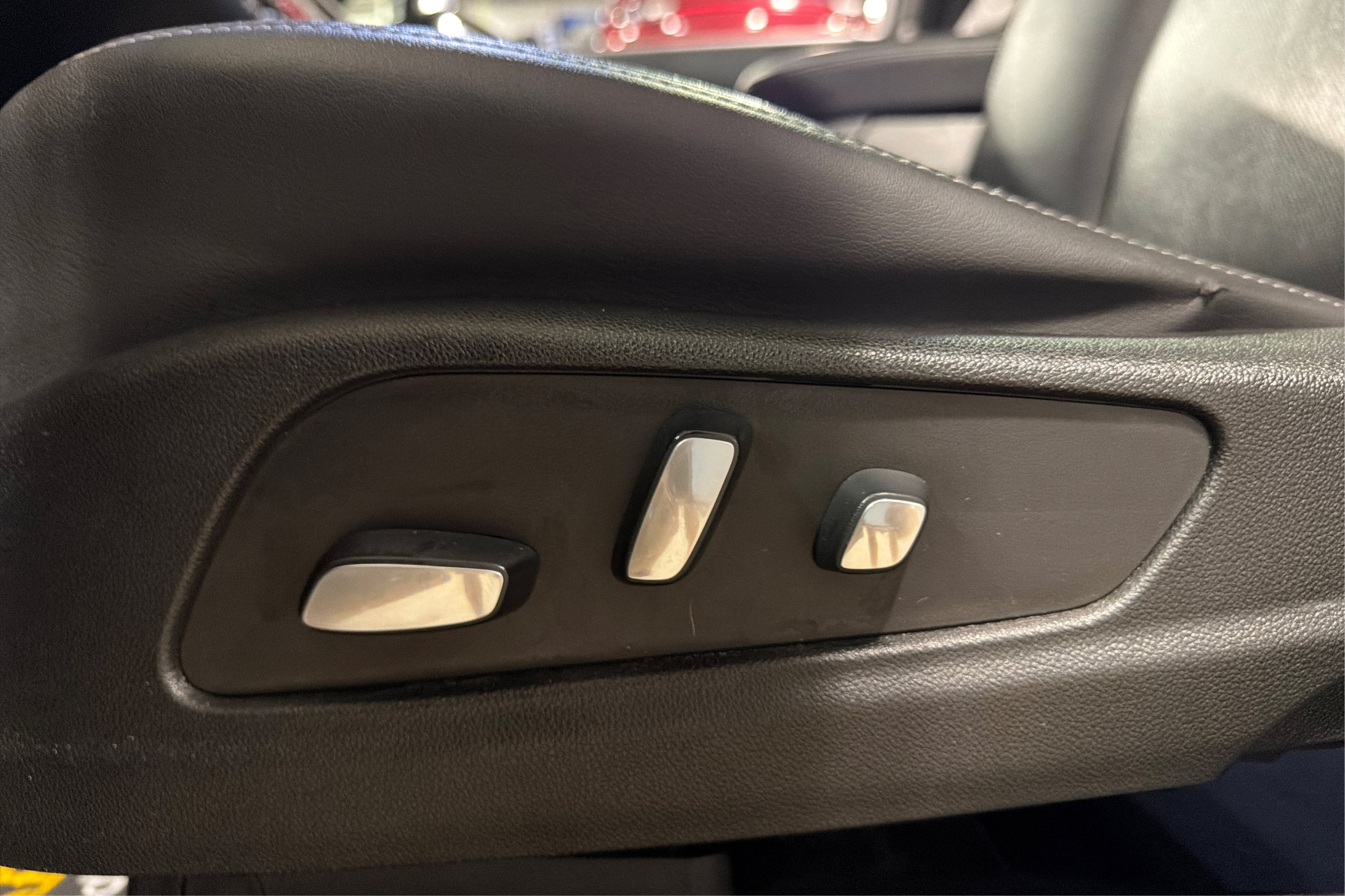 Used 2021 Cadillac XT6 Sport AWD/4WD image 21