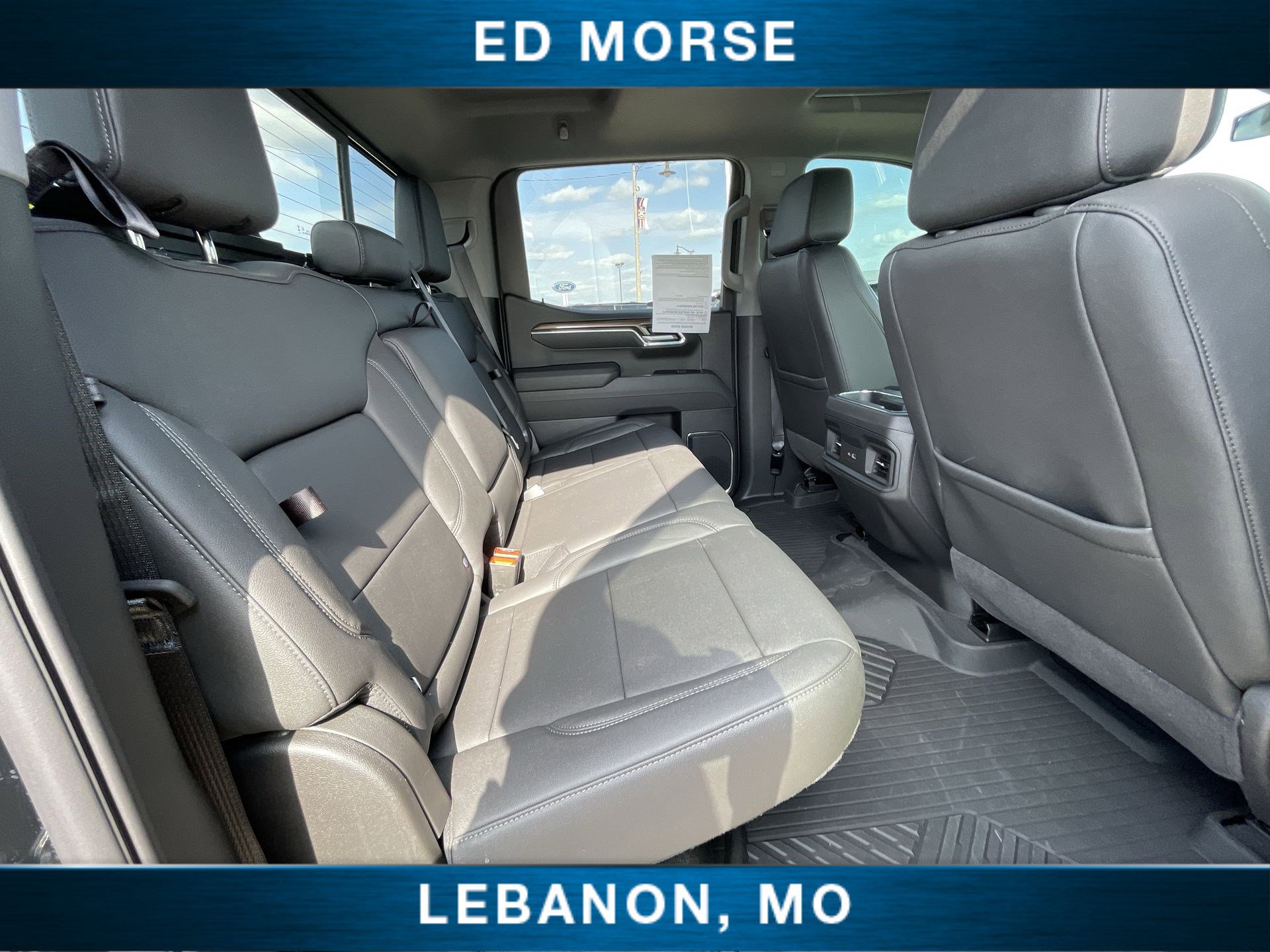 Used 2026 Chevrolet Silverado 1500 LT Trail Boss w/ LT Trail Boss Premium Package AWD/4WD image 26