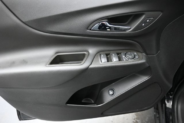 Used 2024 Chevrolet Equinox LT w/ LPO, Cargo Package FWD image 13