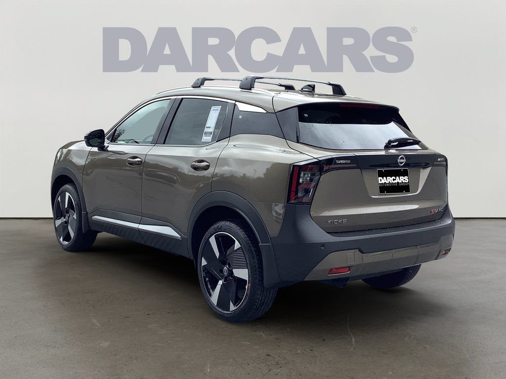 New 2026 Nissan Kicks SR w/ Cold Weather Package AWD/4WD image 5