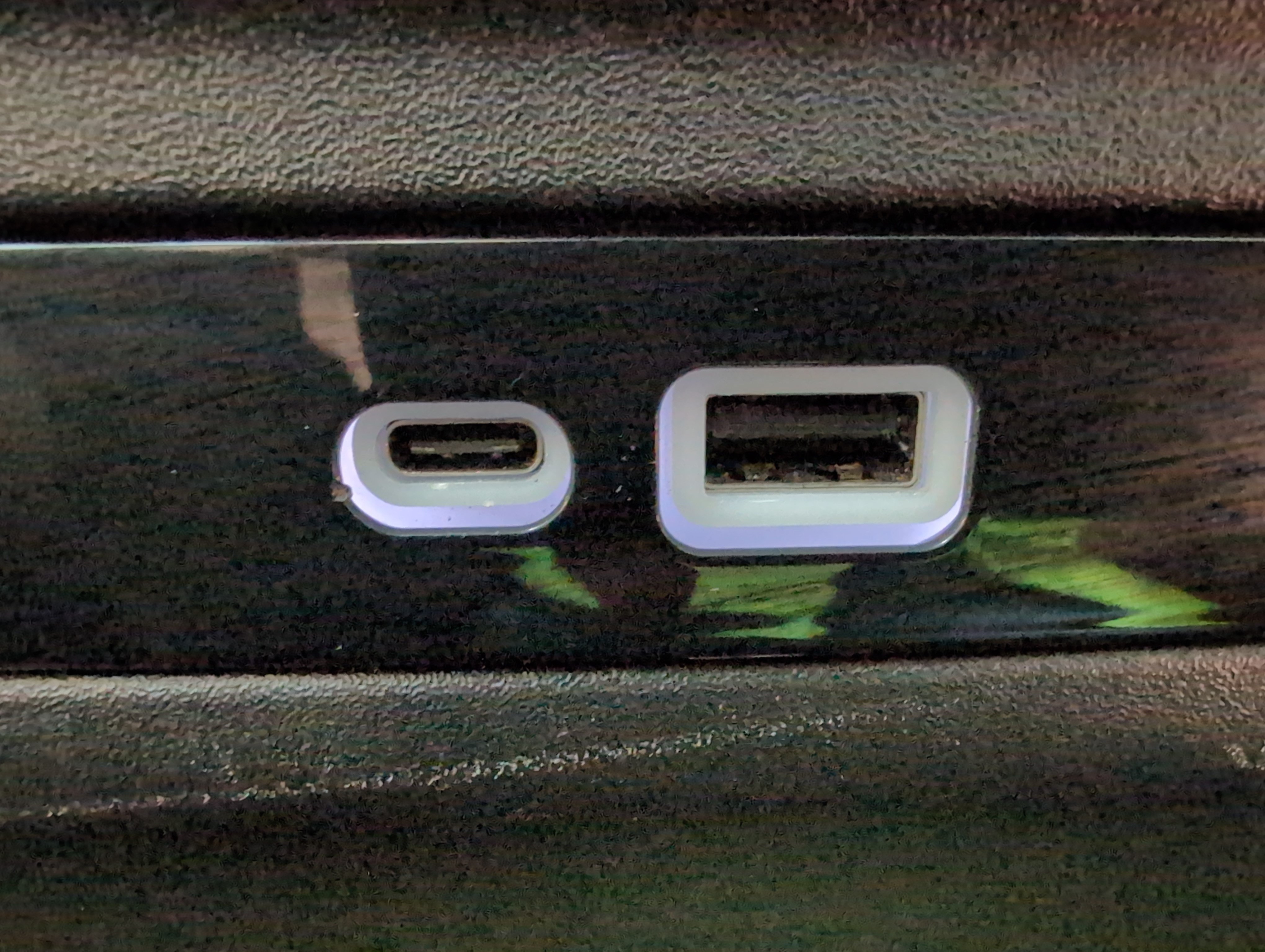 Used 2024 Chrysler Pacifica Touring-L FWD image 35