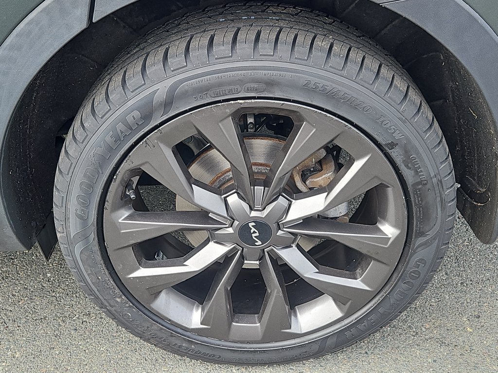 Certified 2022 Kia Sorento SX Prestige AWD/4WD image 7