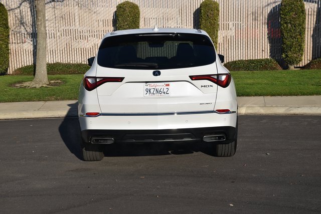 Used 2024 Acura MDX SH-AWD w/ Technology Package image 5