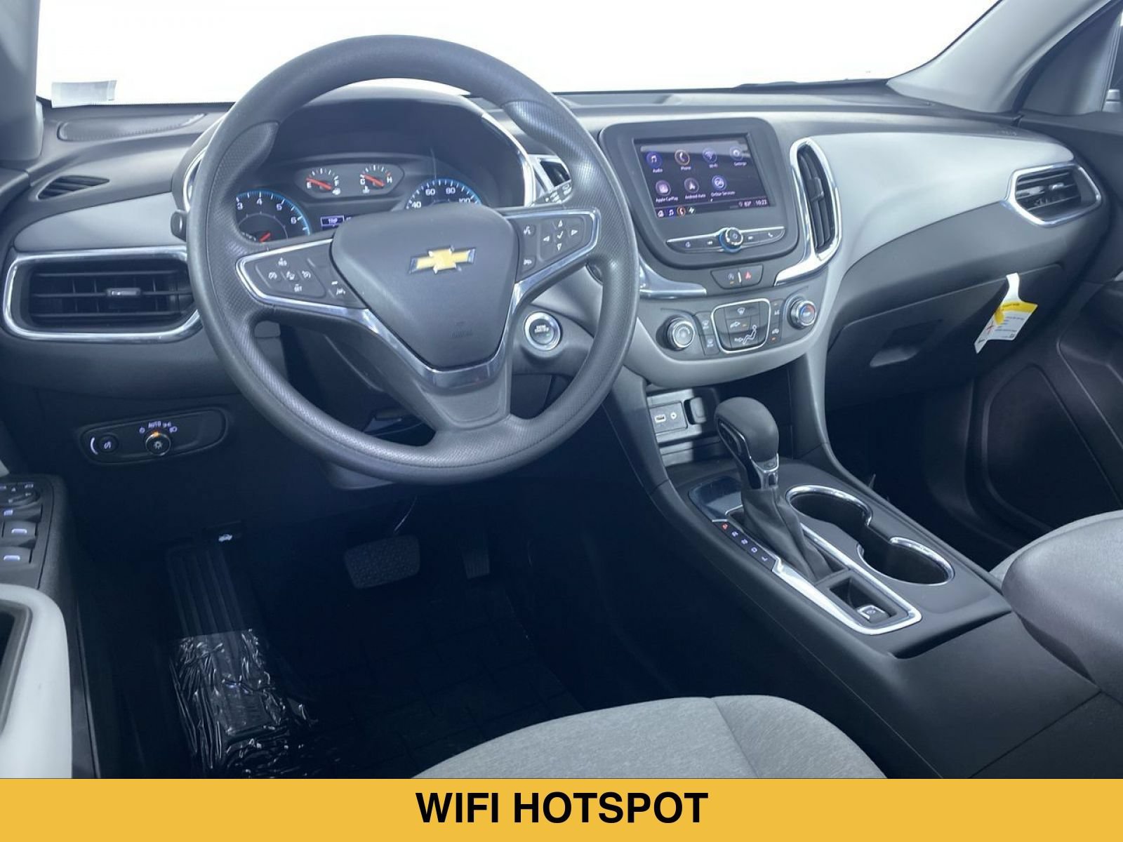 Certified 2023 Chevrolet Equinox LS w/ Driver Confidence II Package FWD image 2