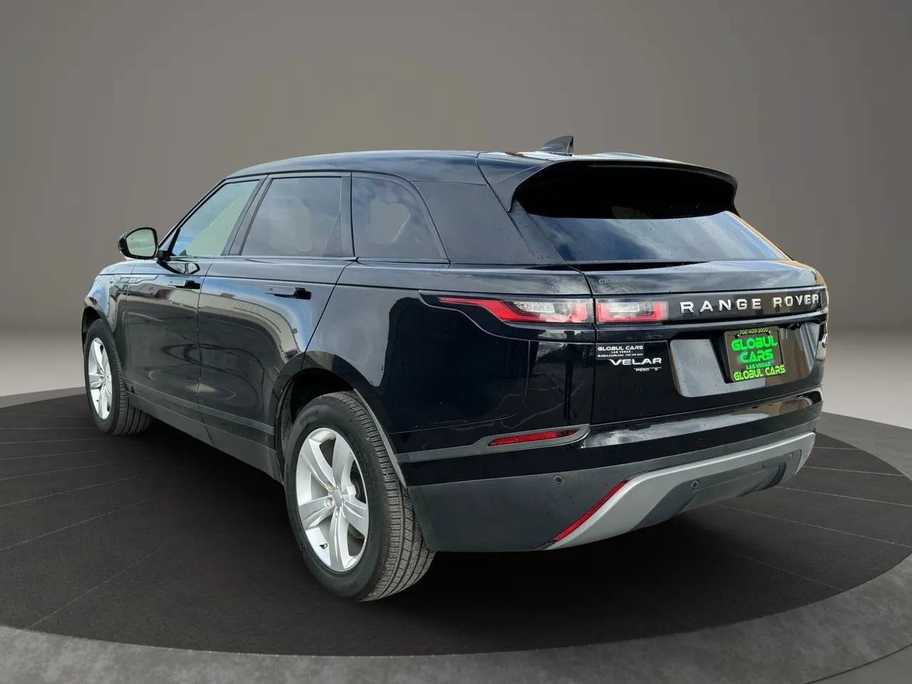 Used 2020 Land Rover Range Rover Velar S AWD/4WD image 7